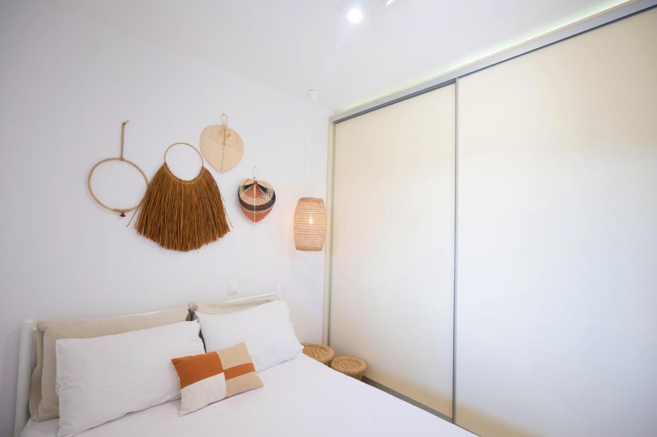 Mykonos Dot Apartments Ano Mera Exterior foto